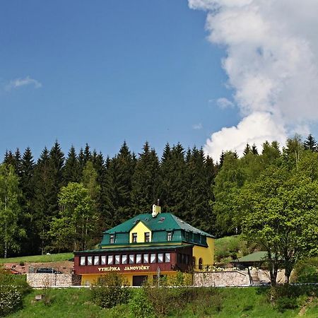 Penzion Vyhlidka Janovicky Броумов Экстерьер фото
