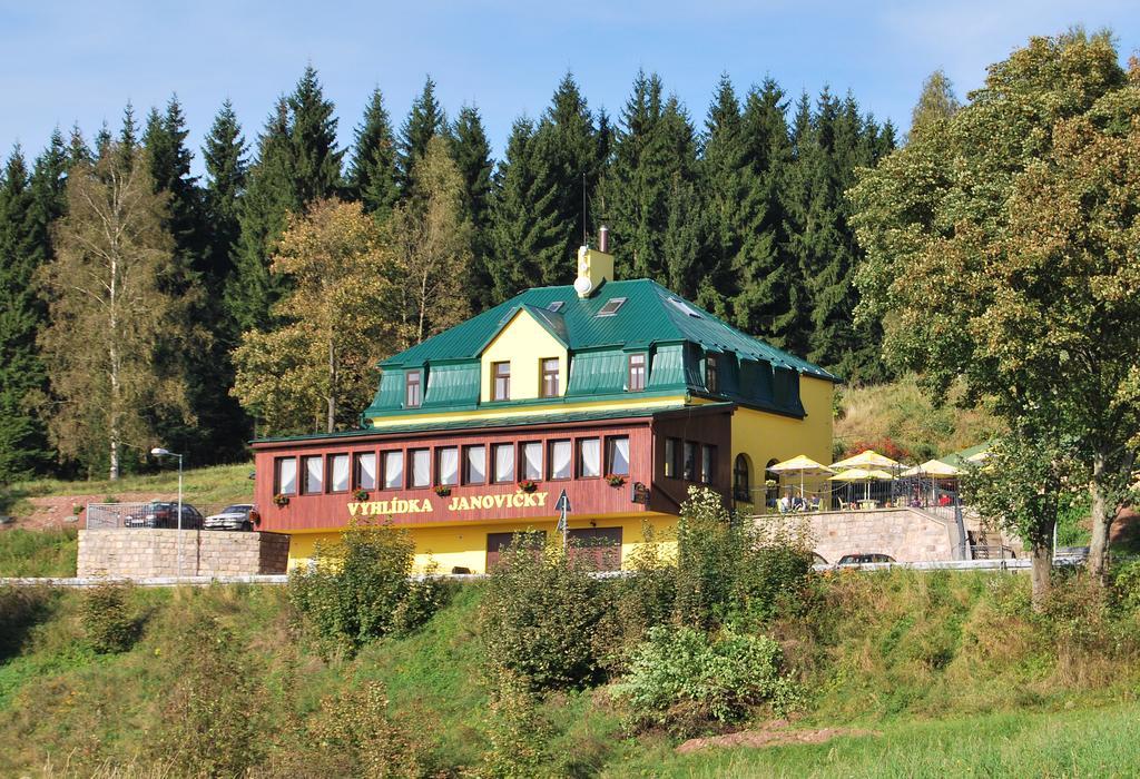 Penzion Vyhlidka Janovicky Броумов Экстерьер фото