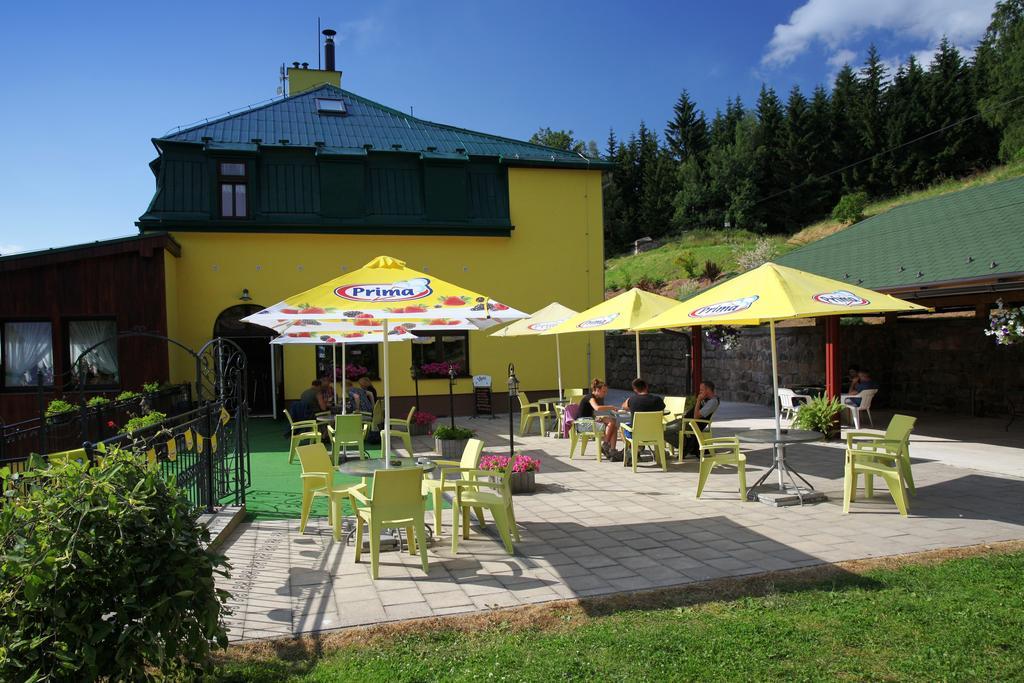 Penzion Vyhlidka Janovicky Броумов Экстерьер фото